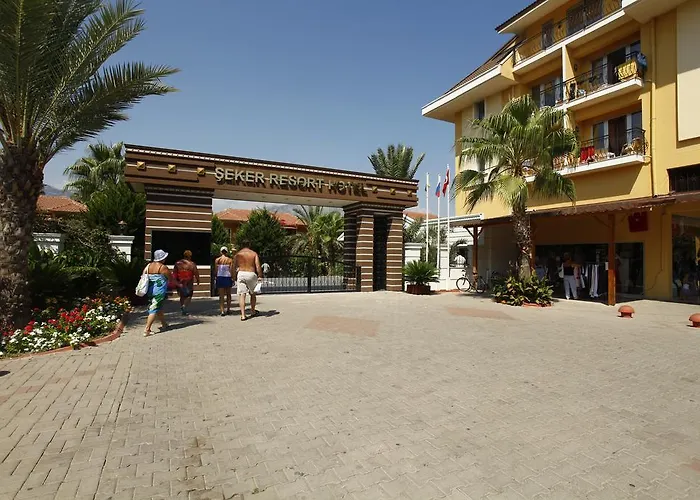 Seker Hotel 3*