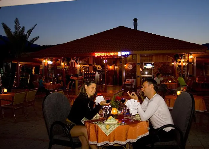 Seker Hotel 3*