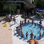 Seker فندق Çamyuva