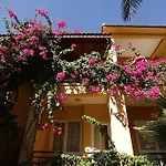 Seker فندق Çamyuva